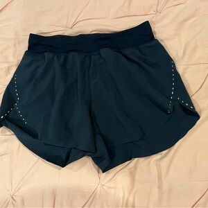 Fast and Free Reflective High-Rise Classic-Fit Short 3"